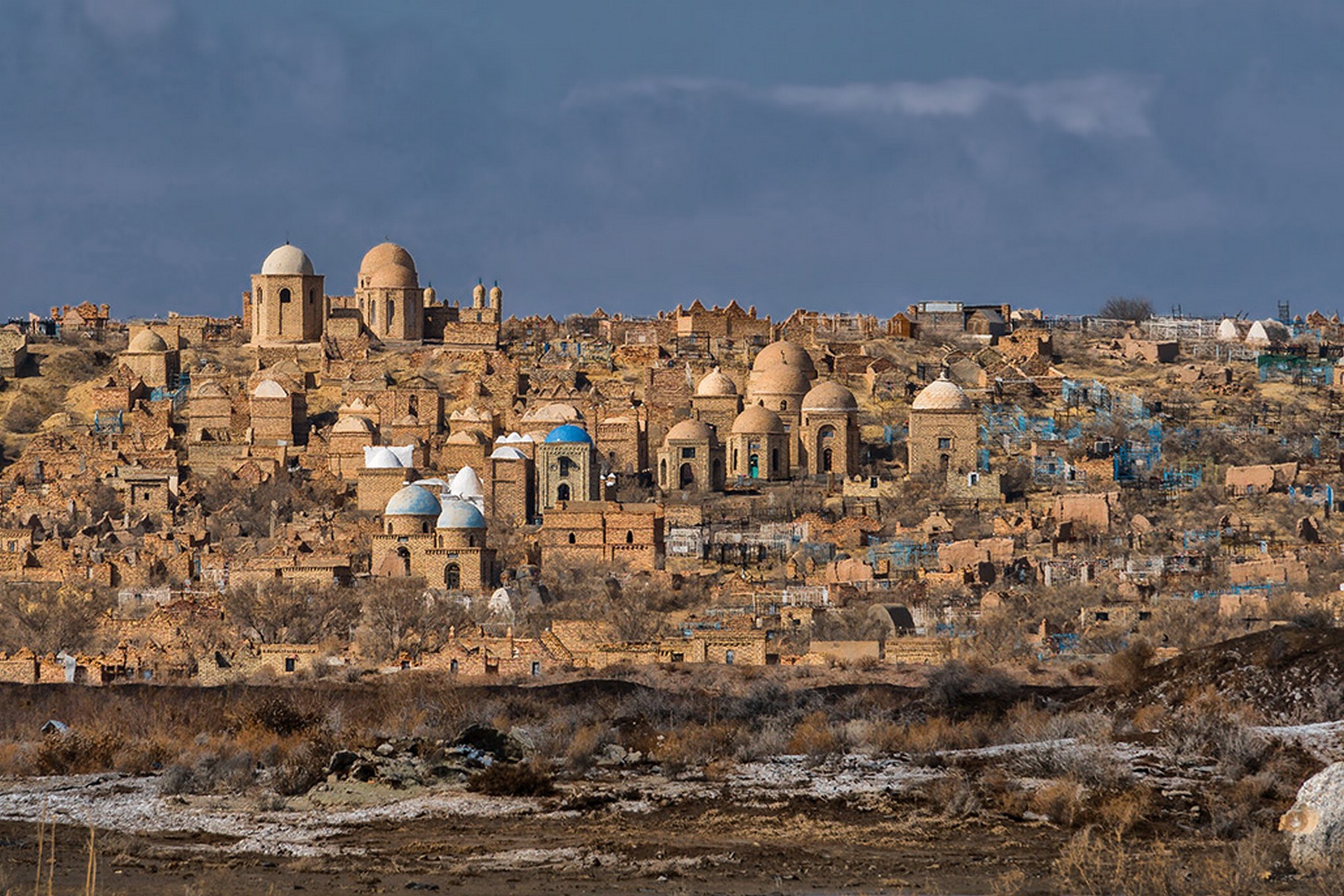 Mizdakhan-necropolis-Karakalpakstan
