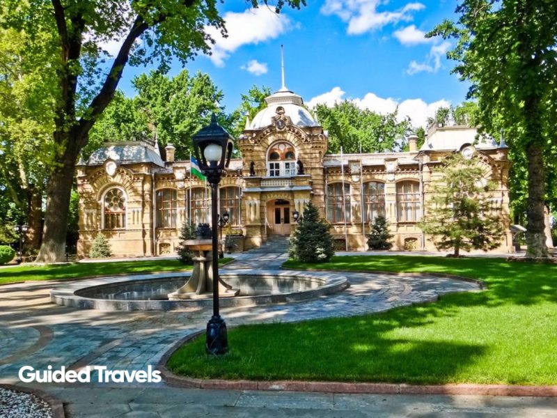 Tashkent Romanov Palace