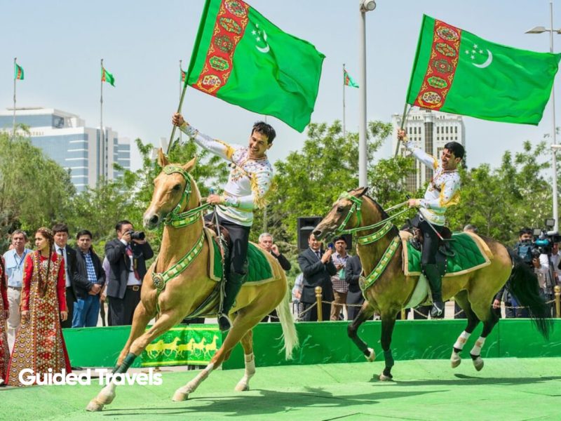 Turkmenistan’s legendary Akhal-Teke horses 3